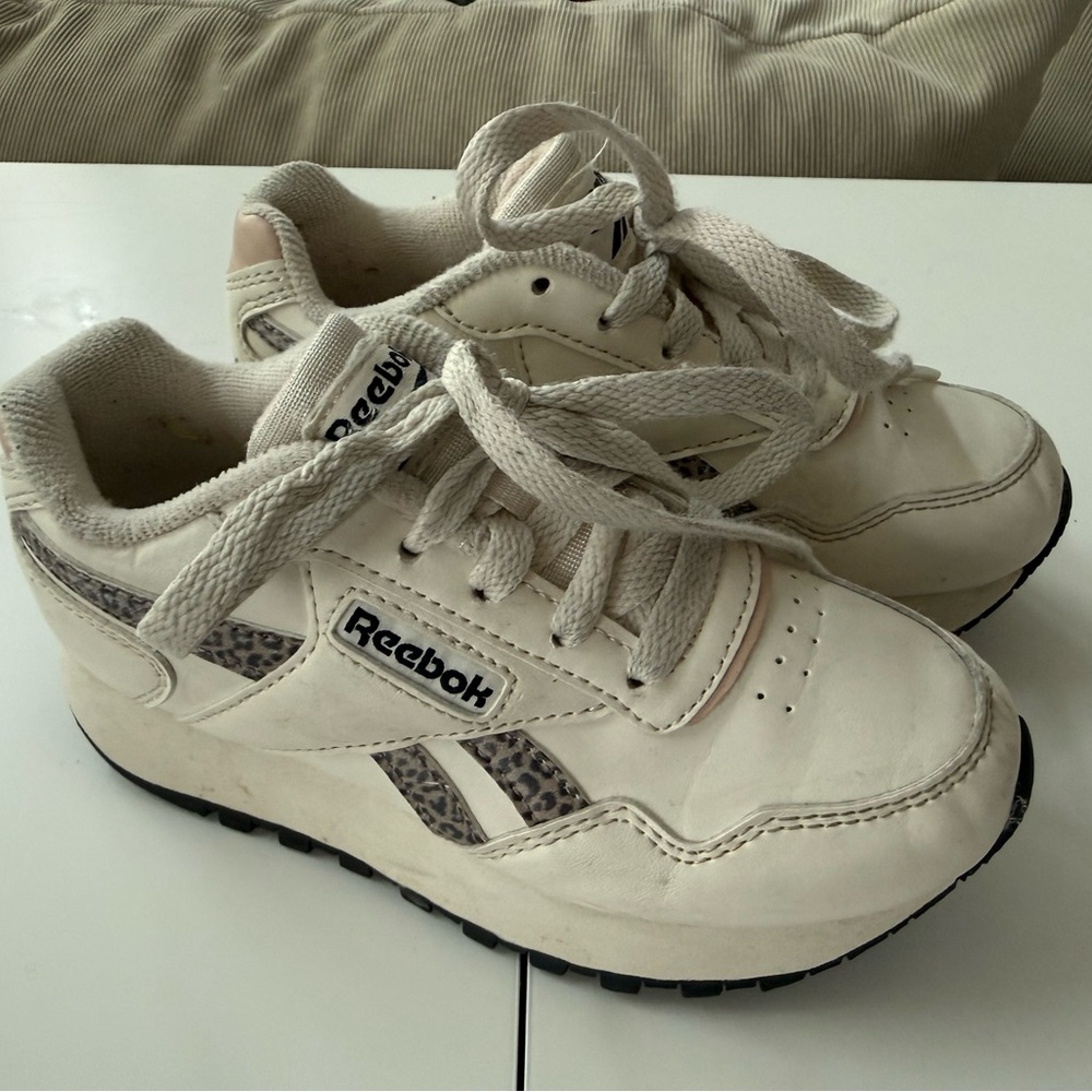 Reebok animal print girls sneakers